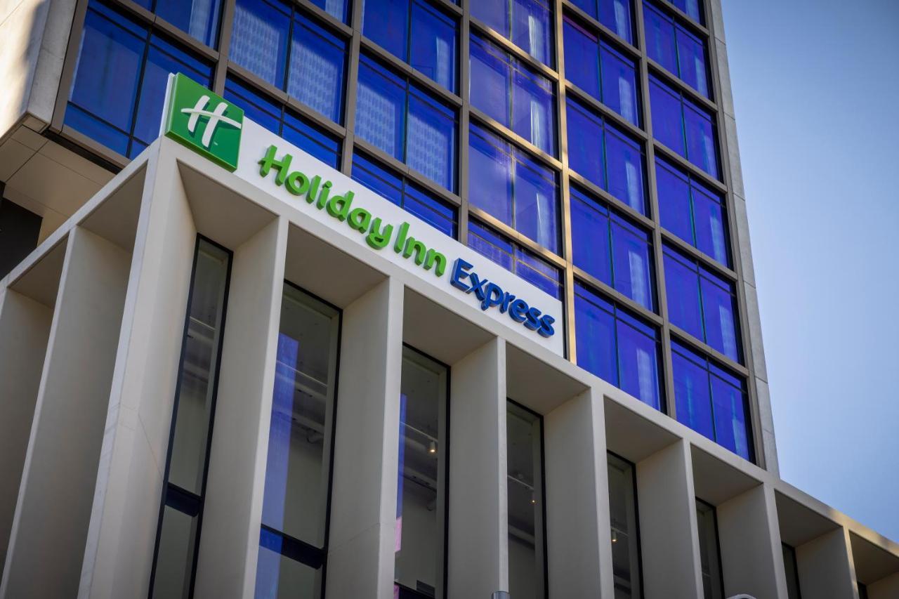Holiday Inn Express Auckland City Centre By Ihg Bagian luar foto